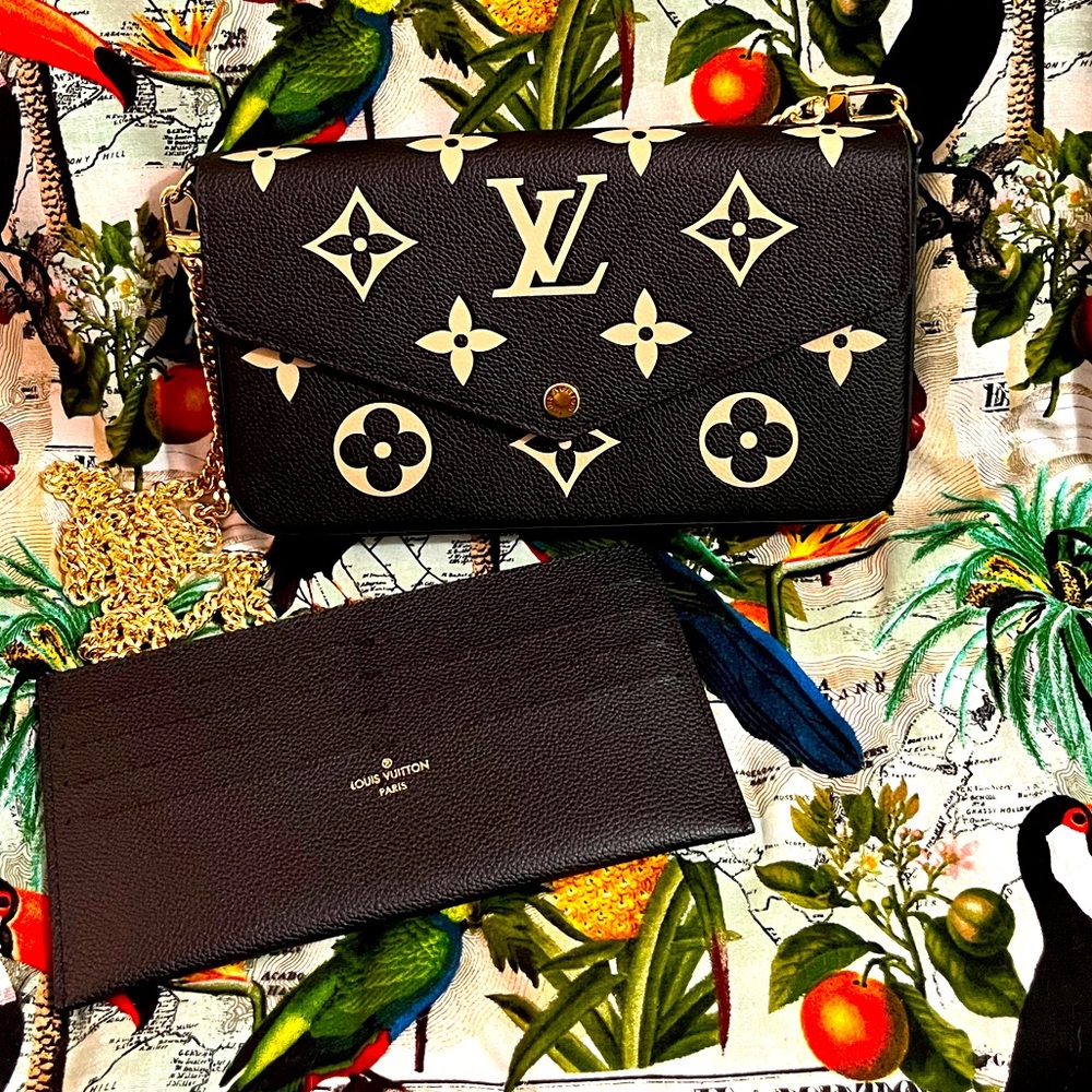 2 Piece Luxury Chain Crossbody and Wallet